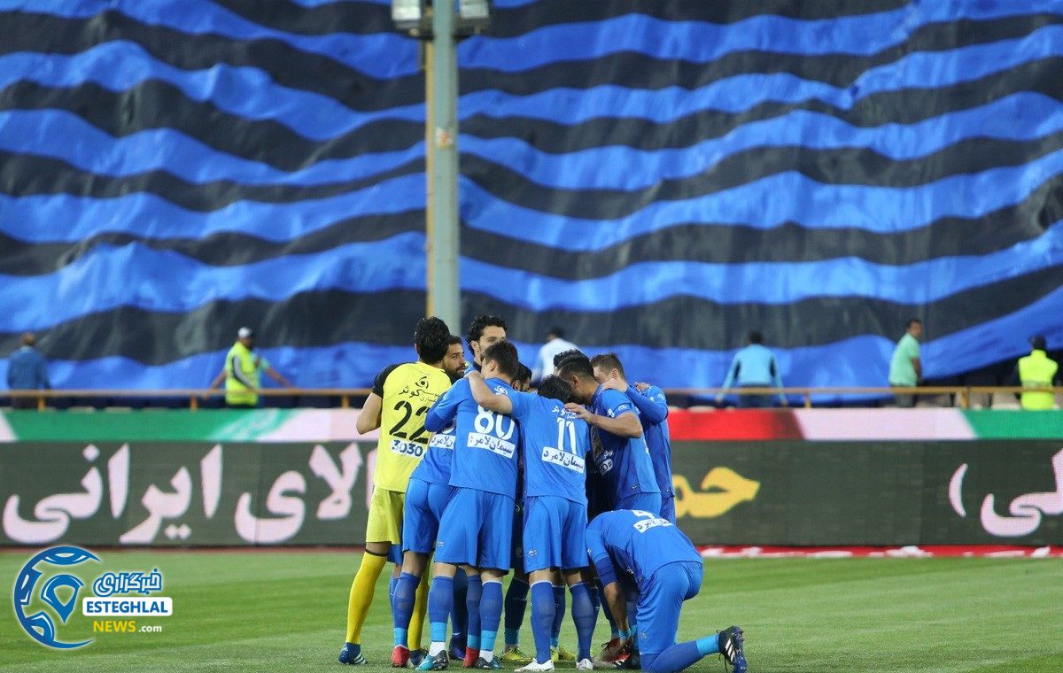 دیدار استقلال و مشکی پوشان خراسان