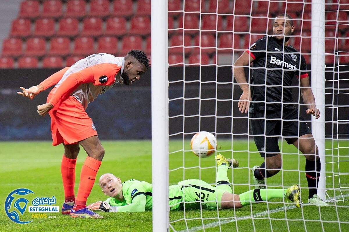 بایرلورکوزن 0-2 یانگ بویز