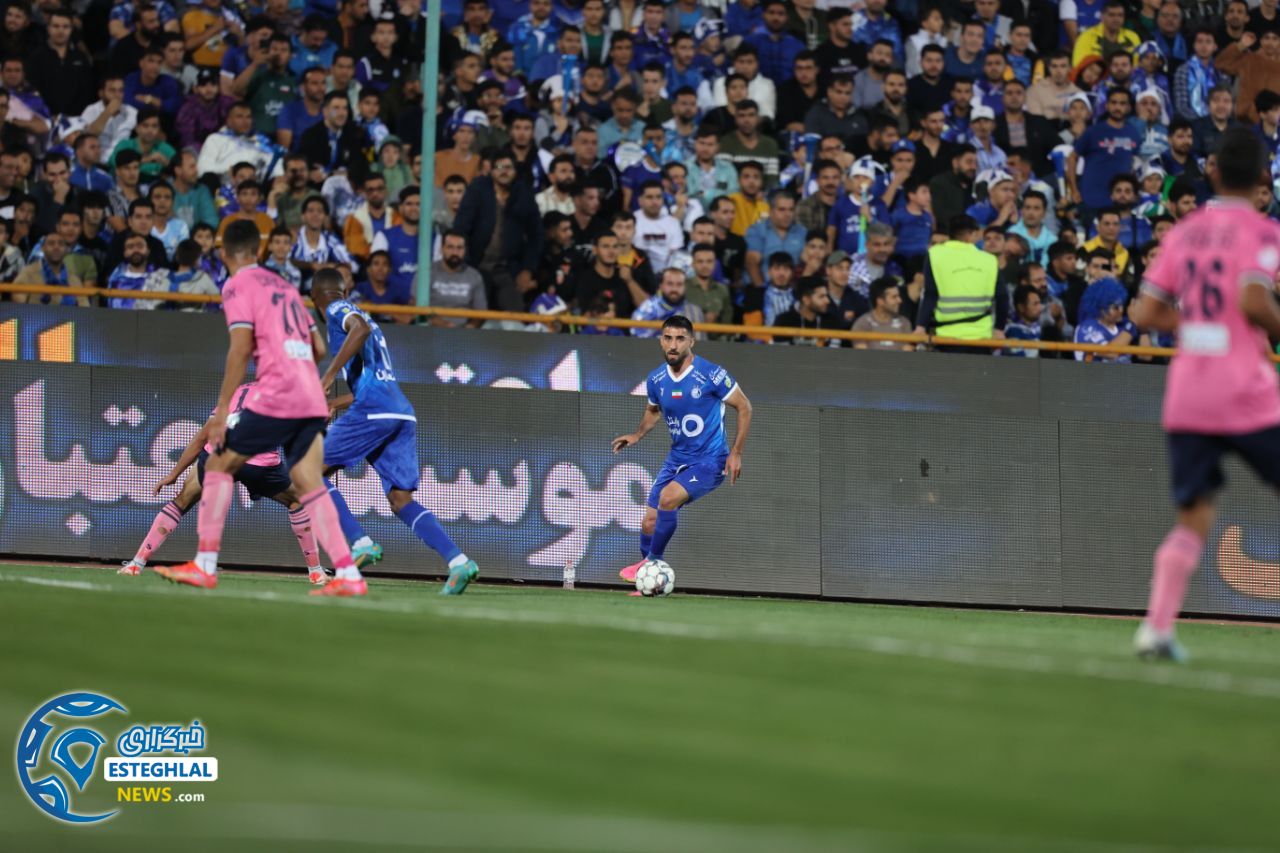 استقلال(تاج) 1-0 آلومینیوم اراک