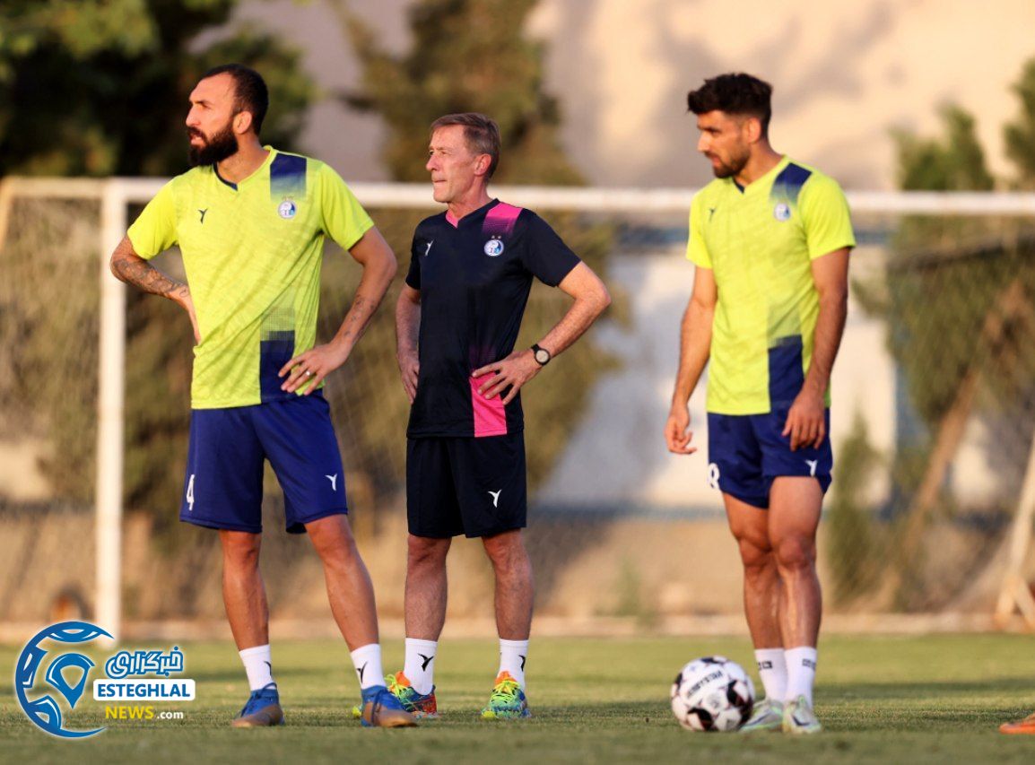 تمرین استقلال