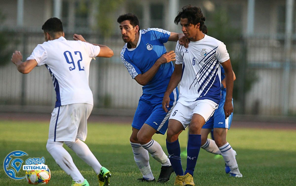 دیدار دوستانه استقلال و امید استقلال