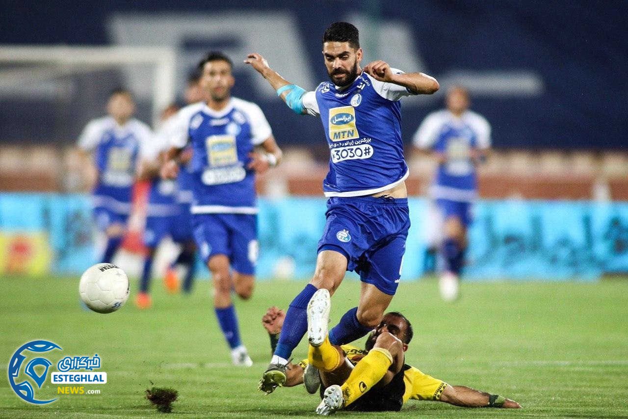 دیدار استقلال و سپاهان