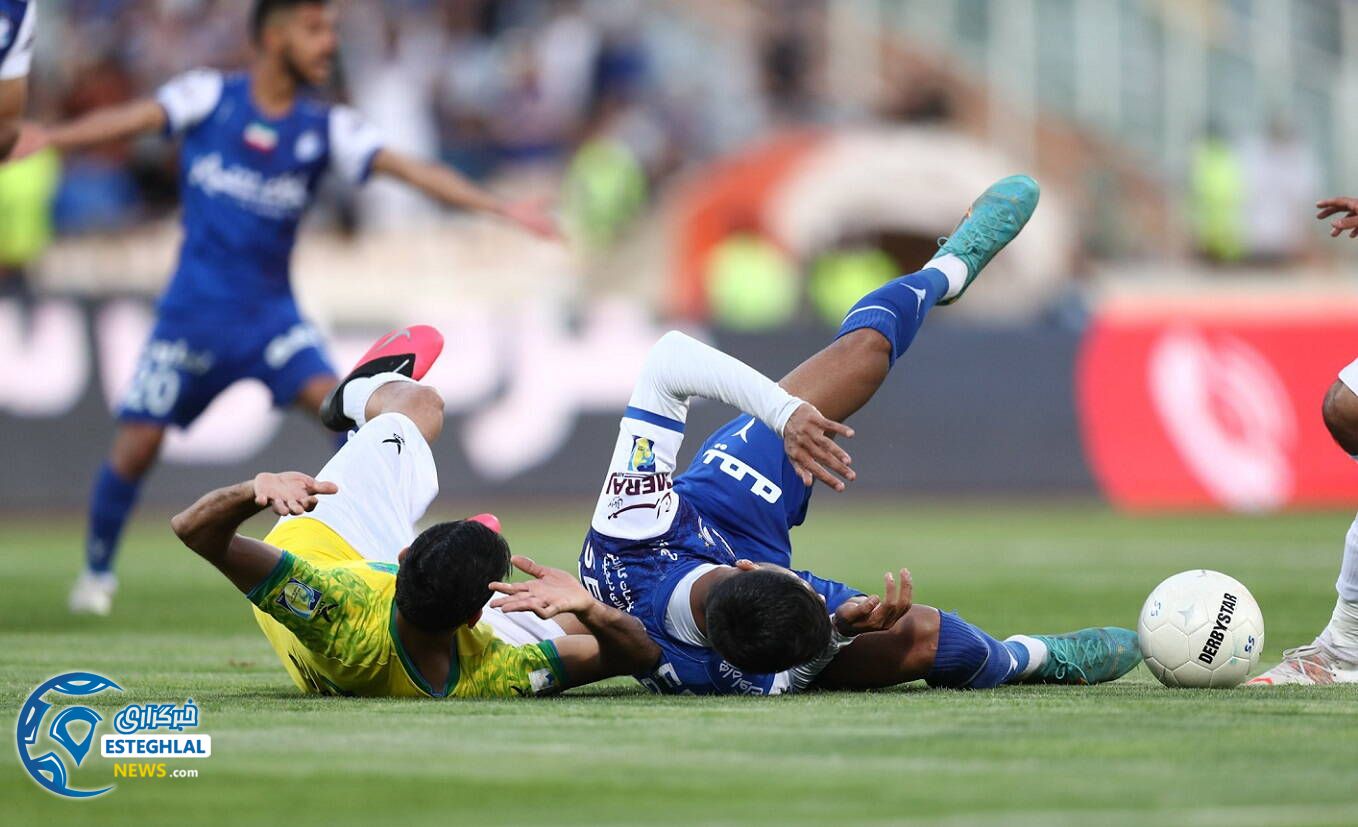 استقلال(تاج) 1-1 نفت آبادان