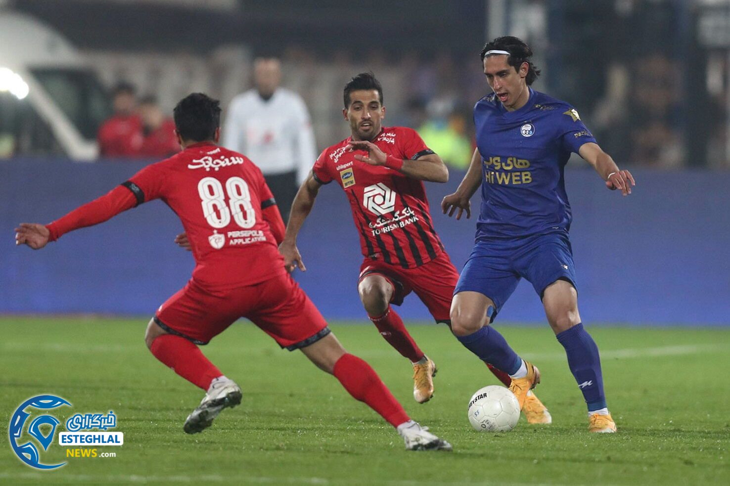 استقلال 2-2 پرسپولیس