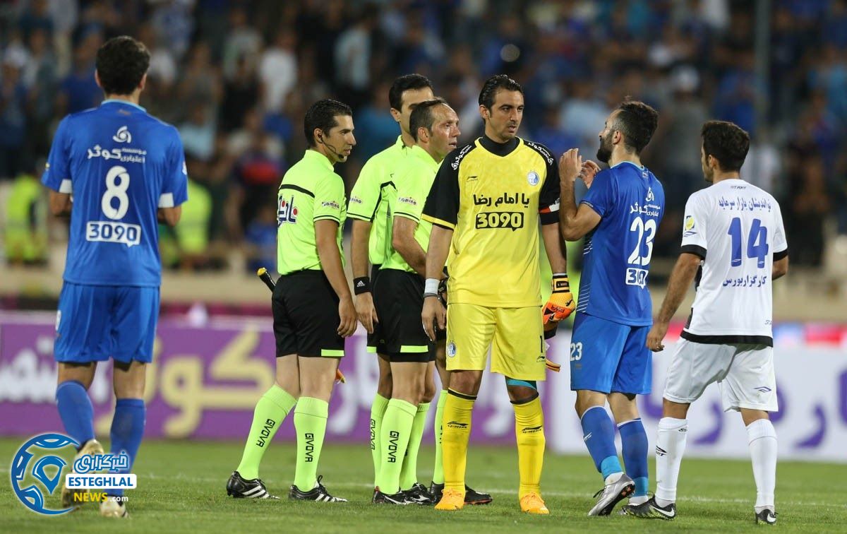 اعتراض استقلالی ها به وحید کاظمی