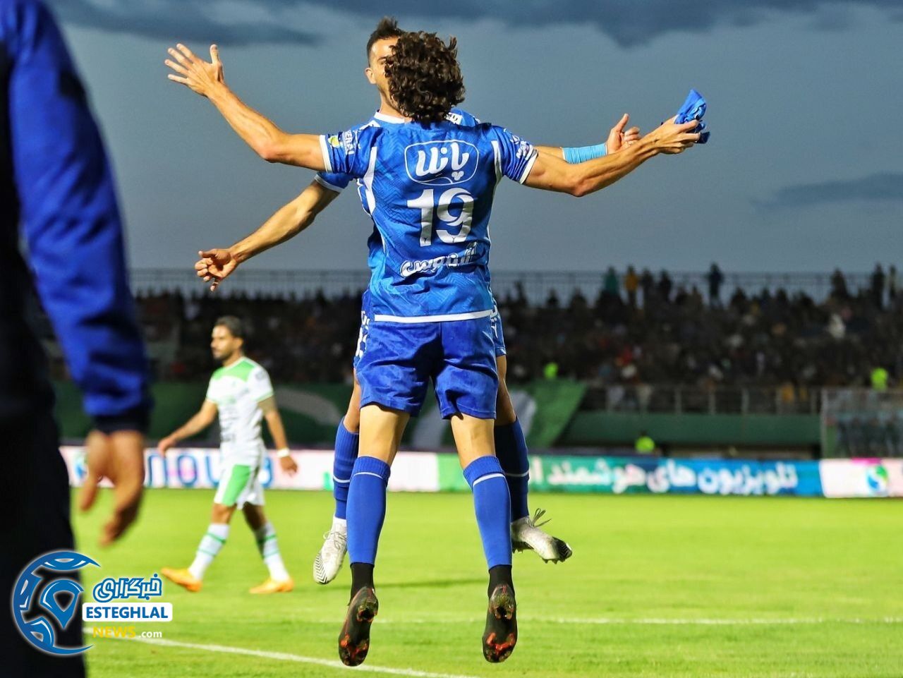 آلومینیوم 0-1 استقلال