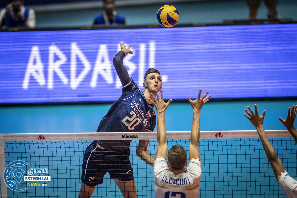 دیدار تیم های ملی والیبال ایران و فرانسه
