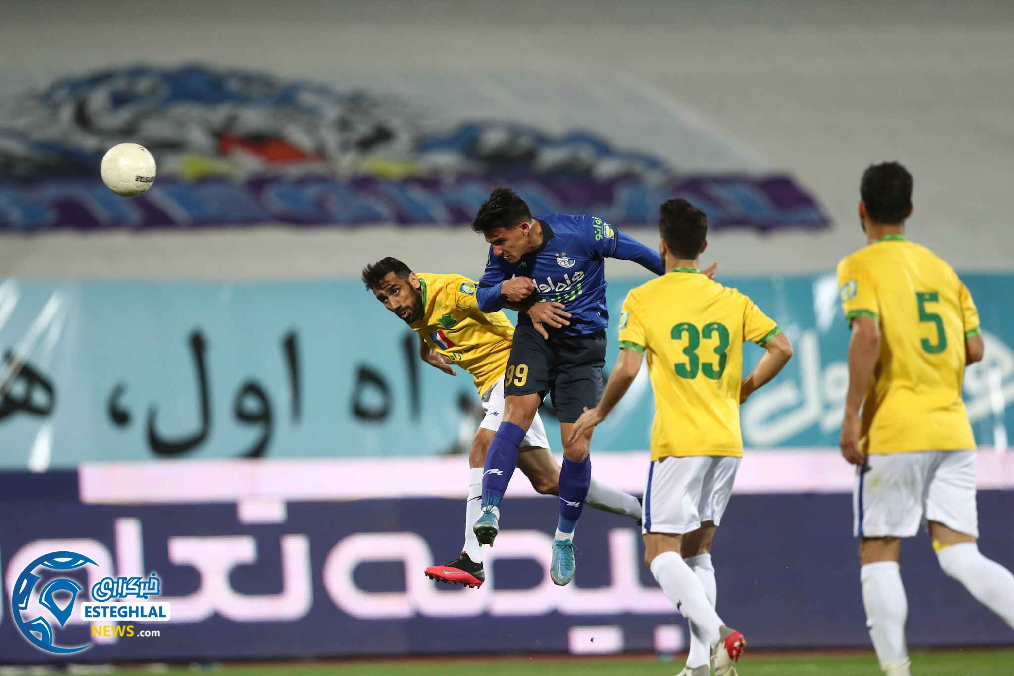 استقلال(تاج) 1-0 صنعت نفت آبادان