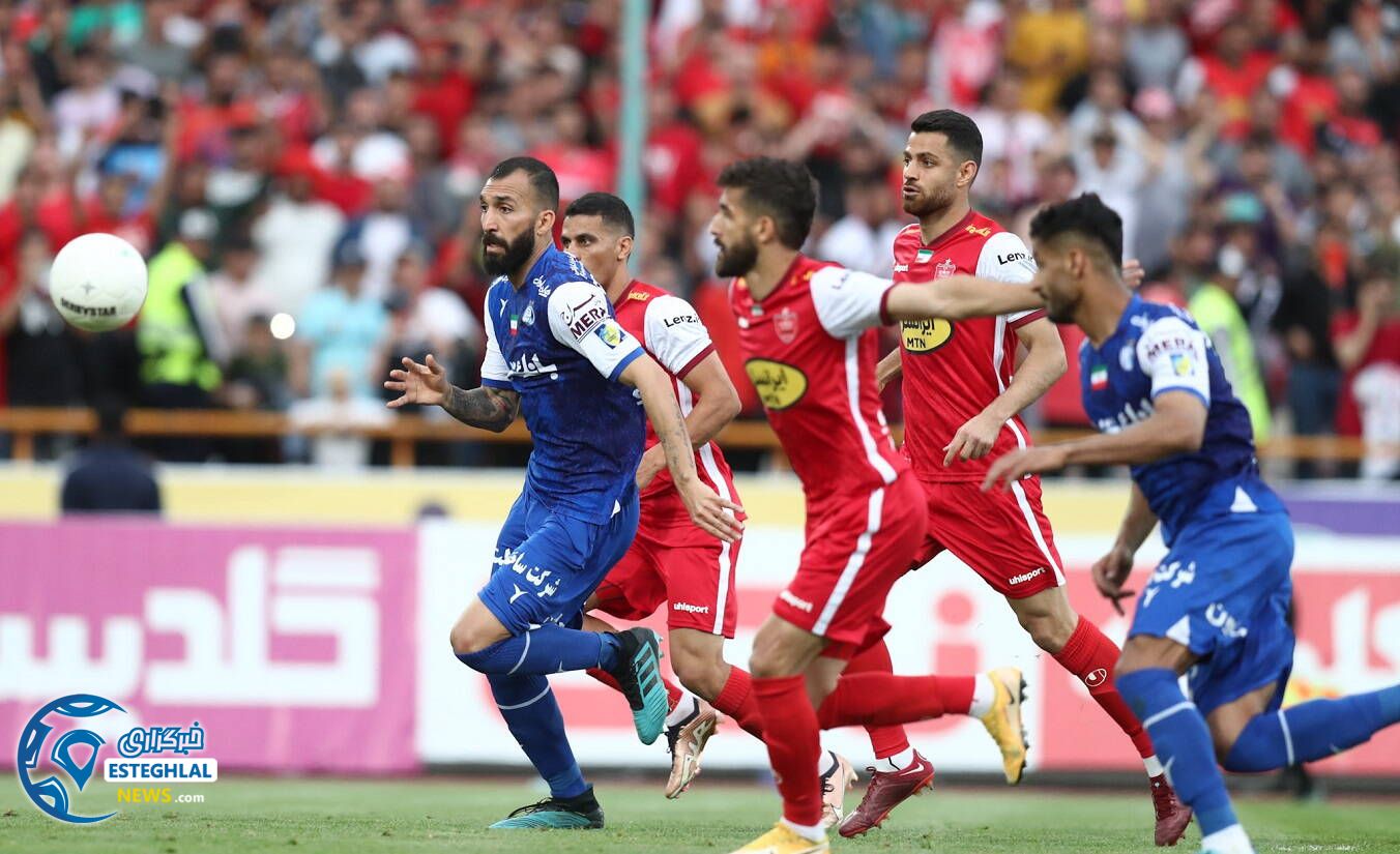 پیروزی 1-0 استقلال