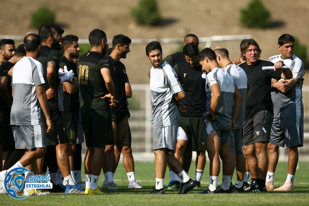 تمرین استقلال