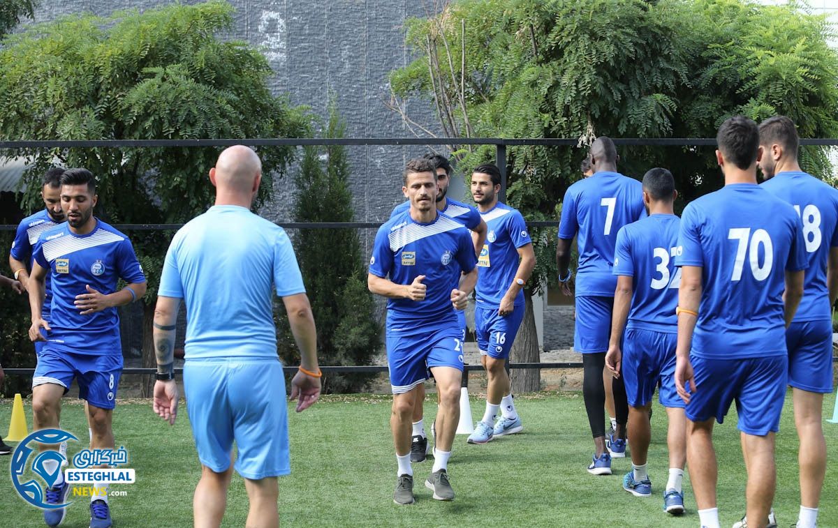 تمرین وزنه استقلال