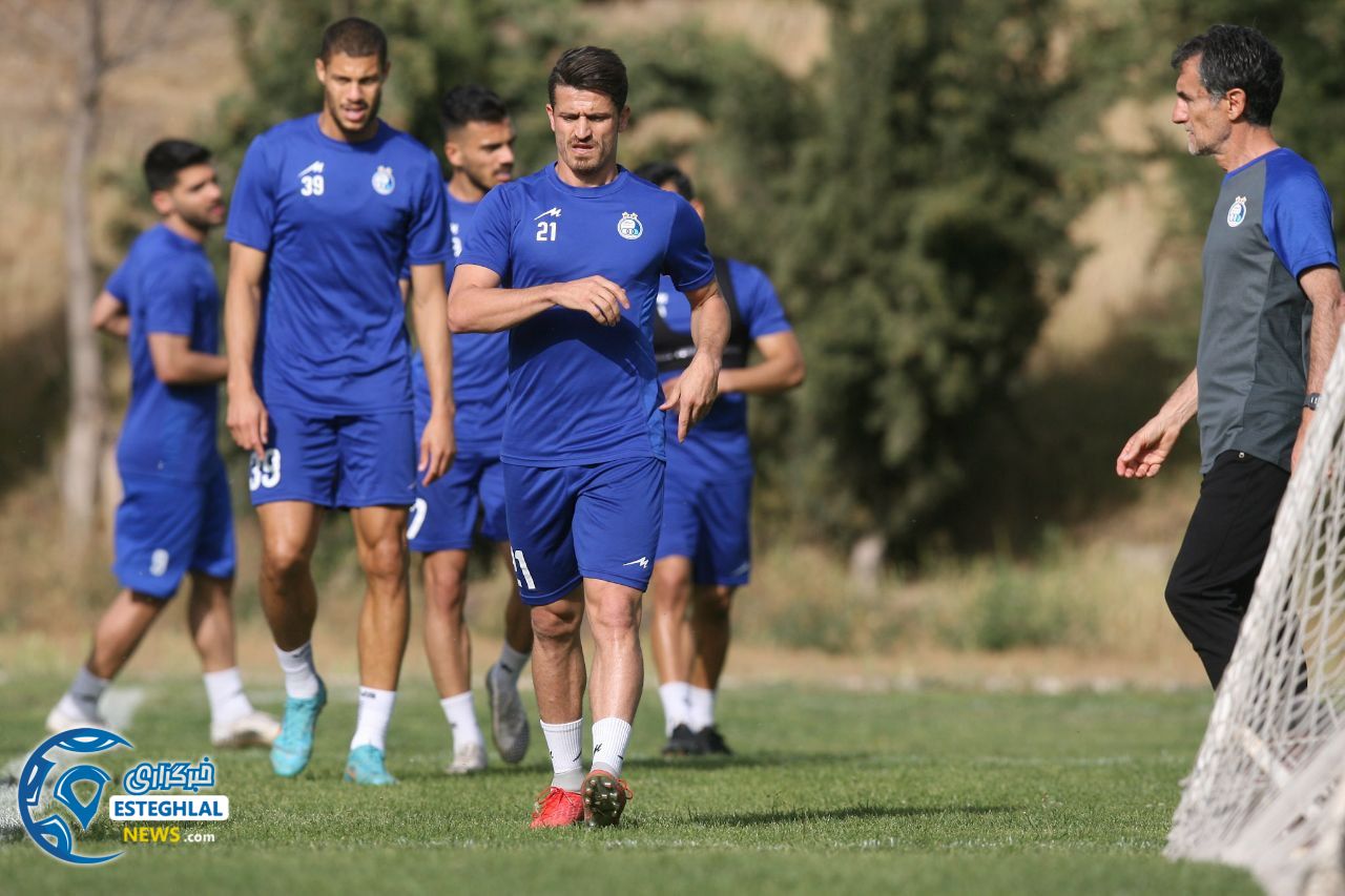 تمرین استقلال