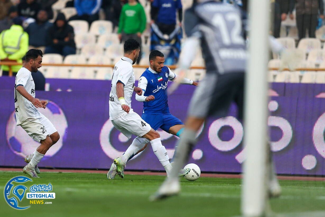 استقلال 4-0 ملوان