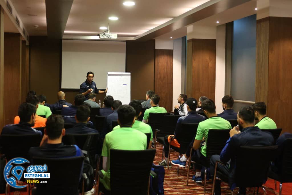 تمرین استقلال کویت