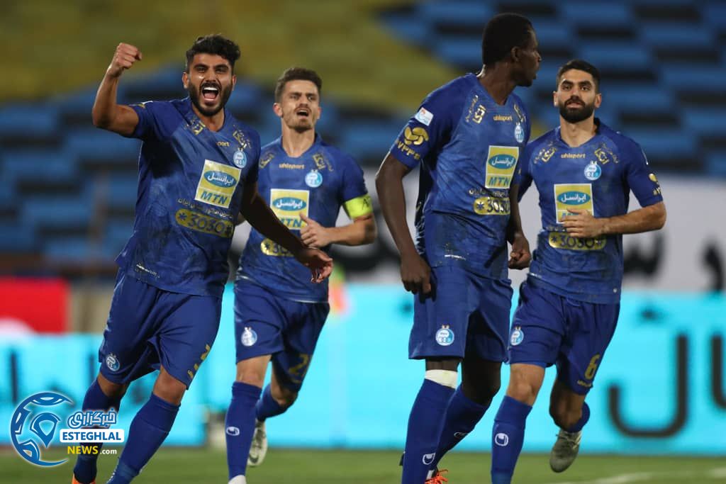 دیدار استقلال و سپاهان