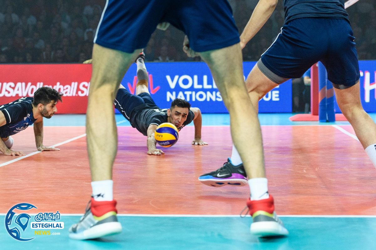 دیدار تیم های ملی والیبال برزیل و ایران