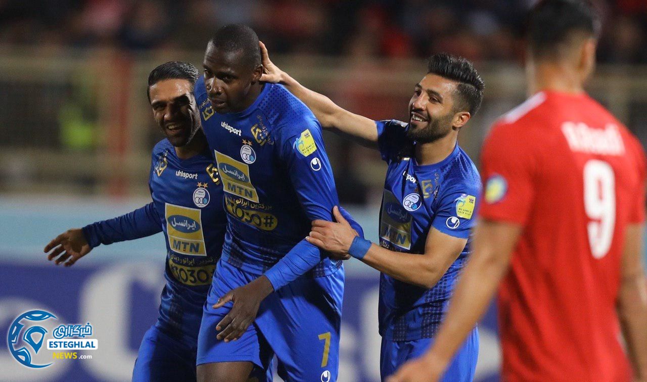 دیدار تراکتور و استقلال