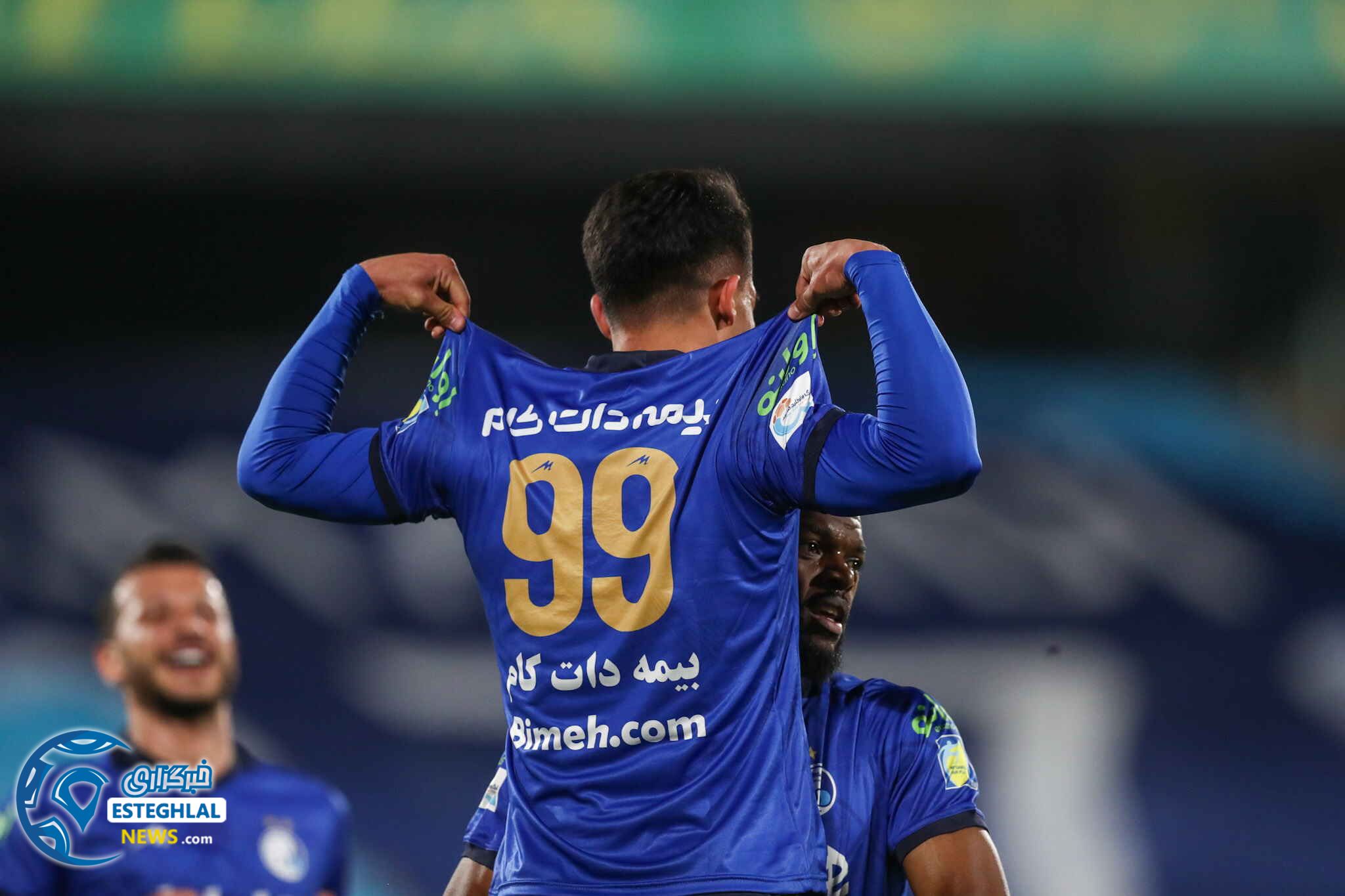 استقلال(تاج) 1-0 صنعت نفت آبادان