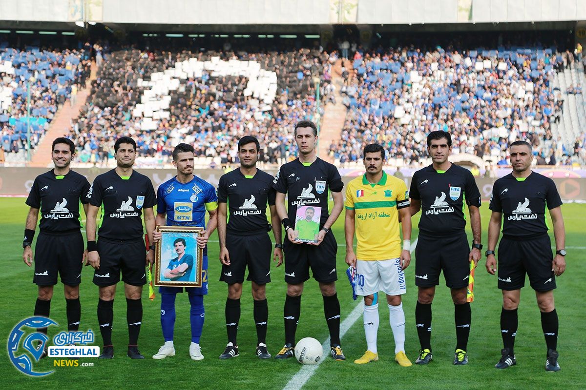 دیدار استقلال و نفت آبادان