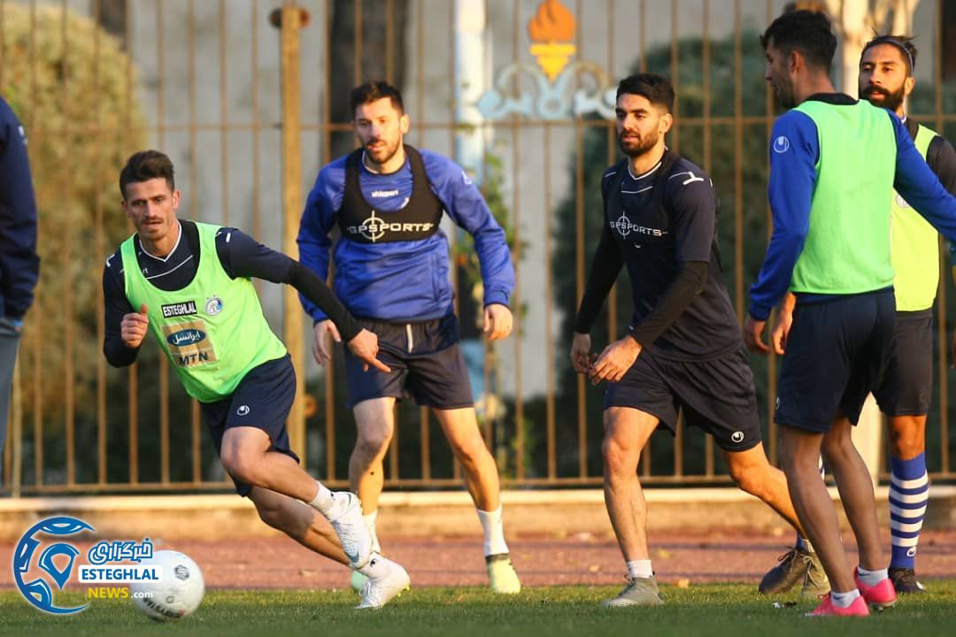 تمرین استقلال