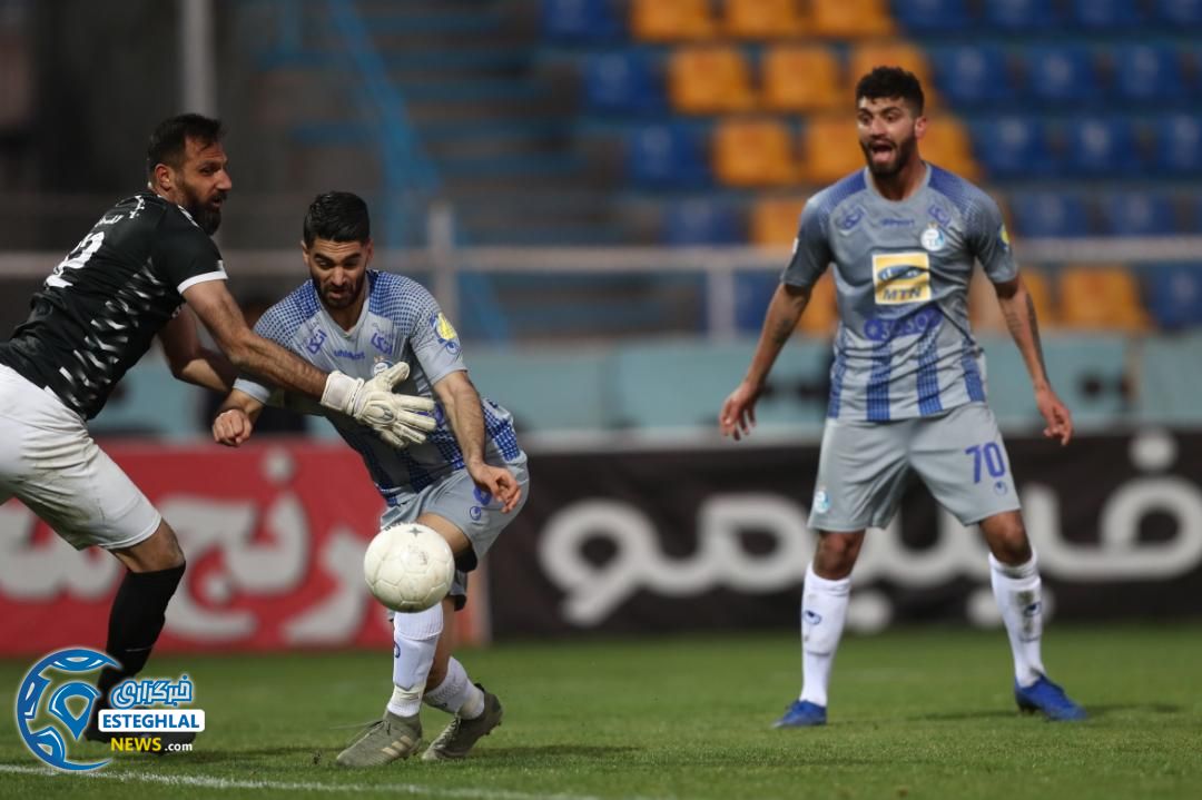 دیدار گل گهر و استقلال