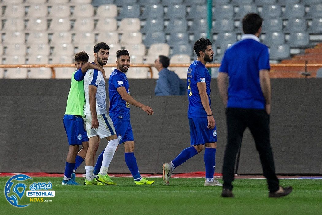 دیدار استقلال و گل گهر