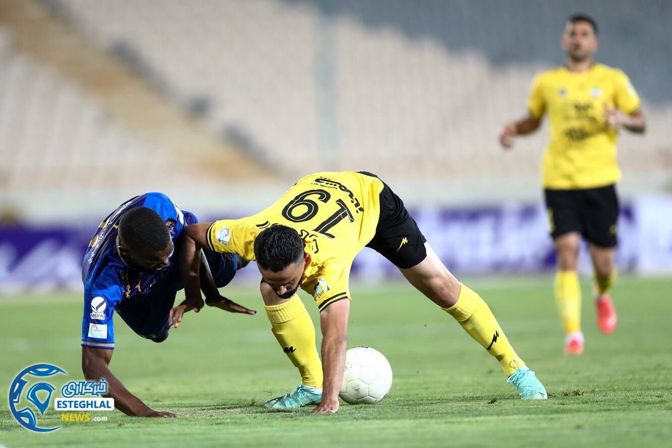 استقلال 0-2 سپاهان