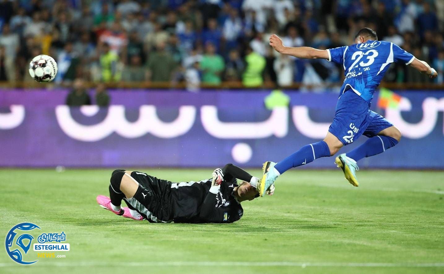 استقلال 1-0 گل گهر سیرجان