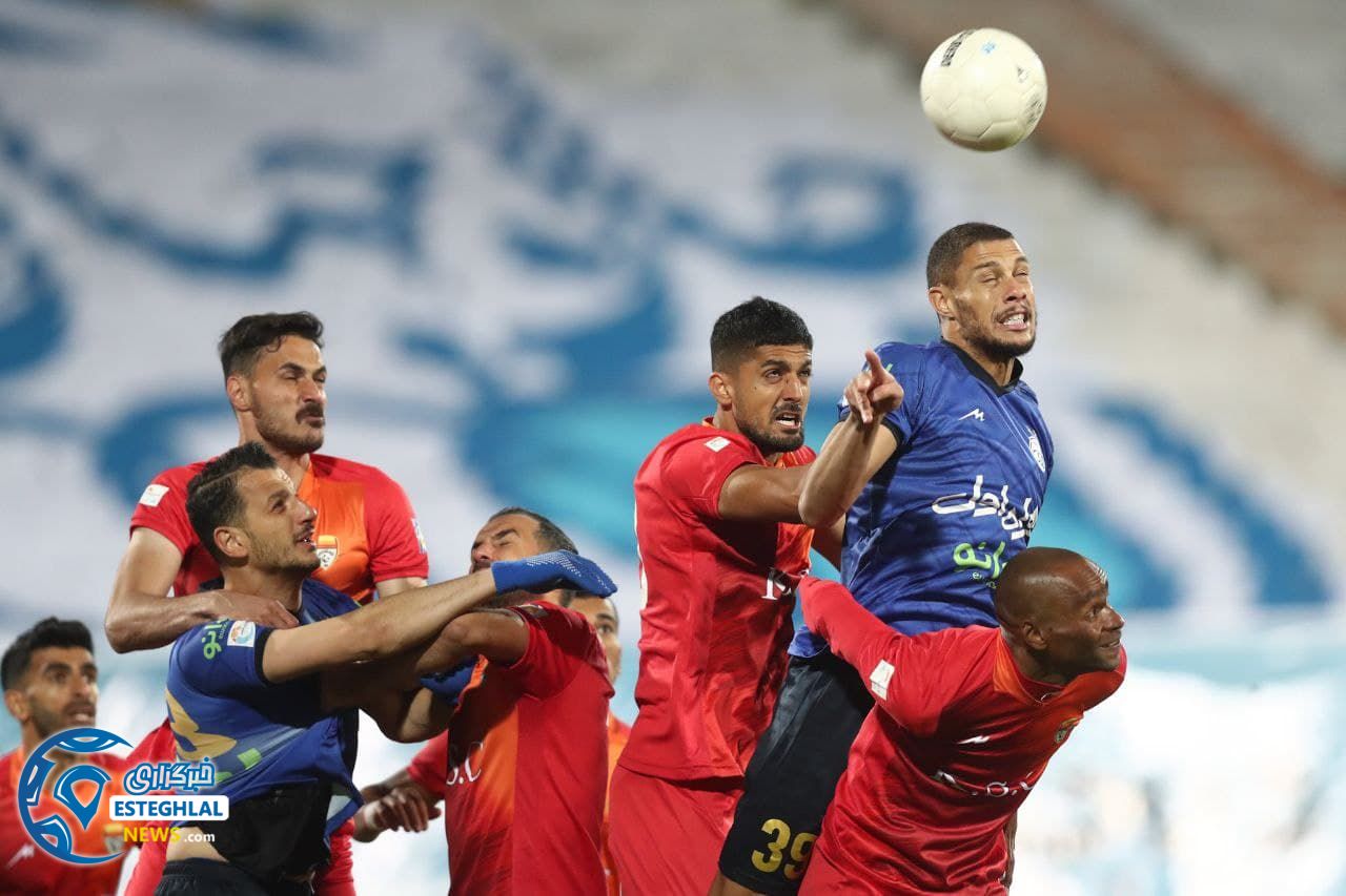 دیدار استقلال و فولاد