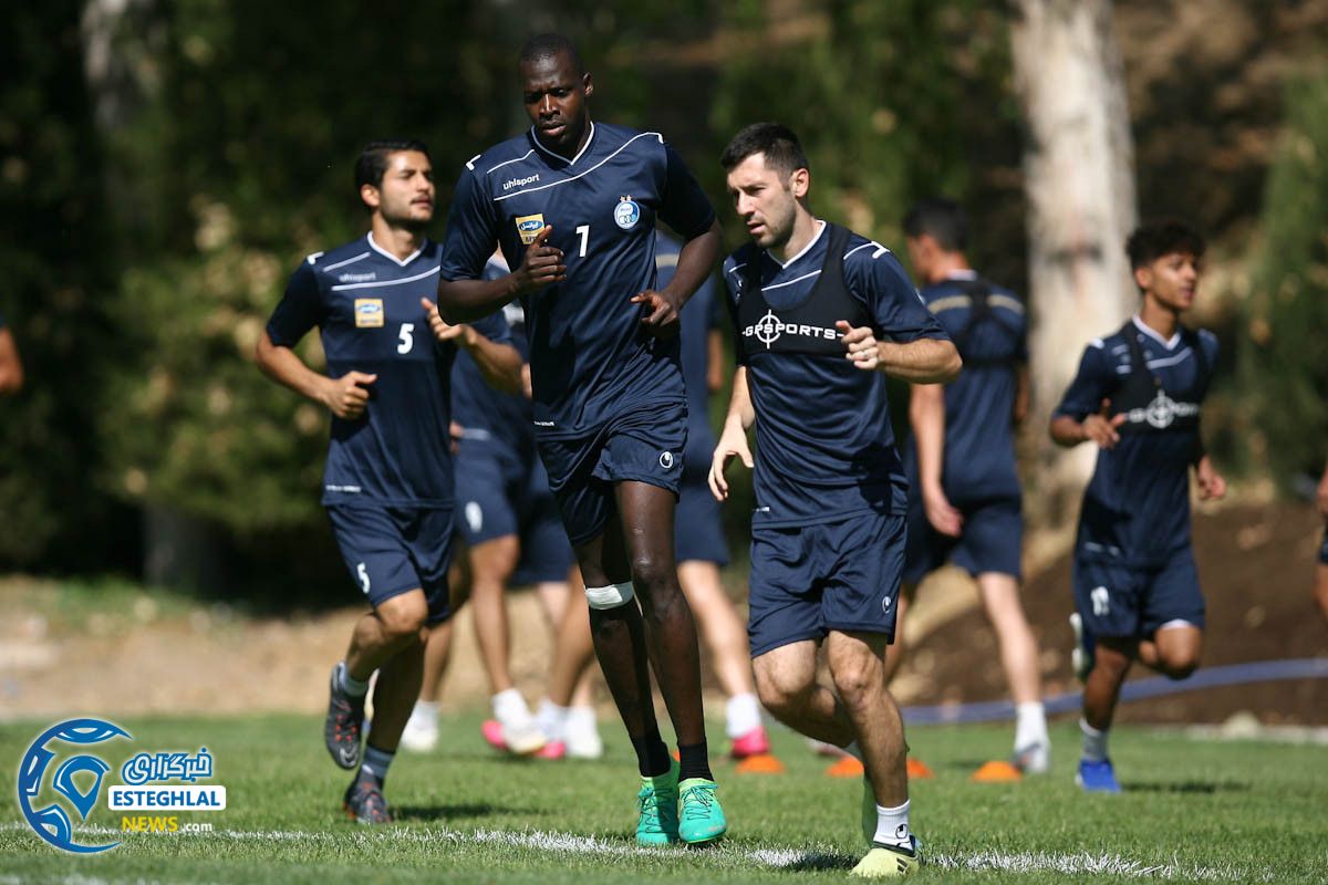 تمرین استقلال