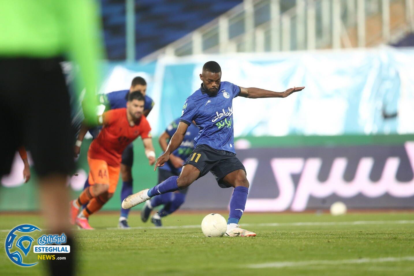 استقلال 3-2 مس رفسنجان