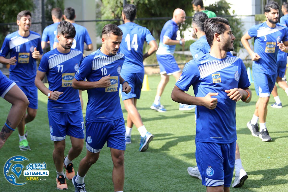 تمرین وزنه استقلال