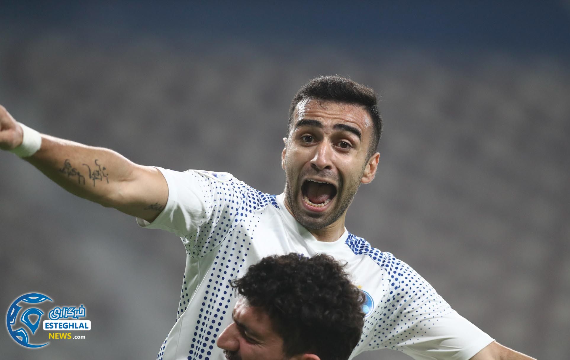 دیدار استقلال و الشرطه