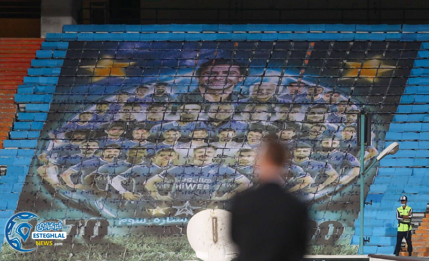 پیروزی(پرسپولیس) 1-0 استقلال