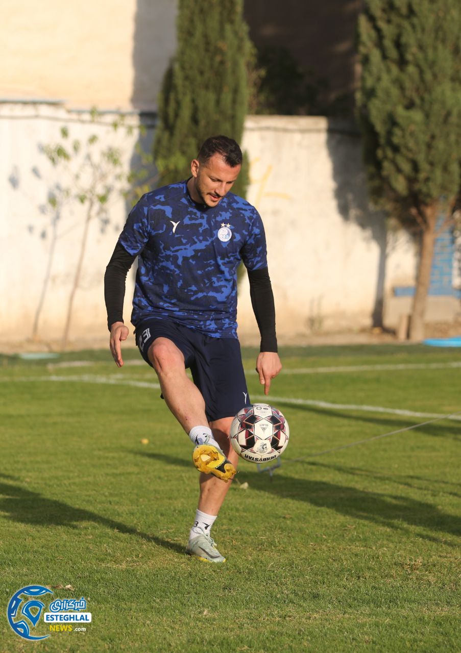 تمرین استقلال