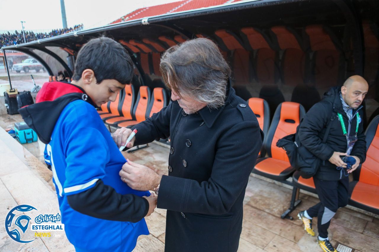 حواشی دیدار مس کرمان و استقلال