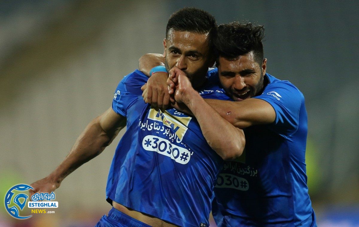 دیدار استقلال و پیکان