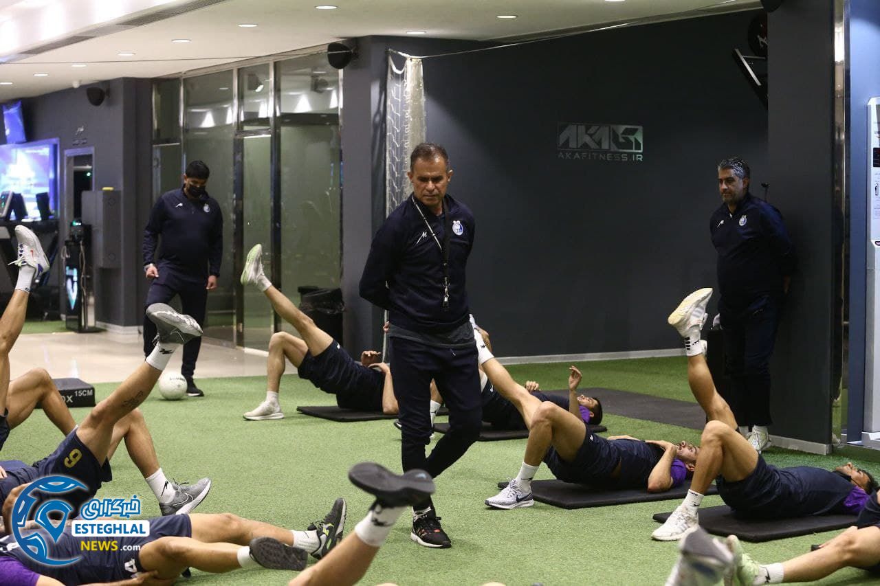 تمرین استقلال