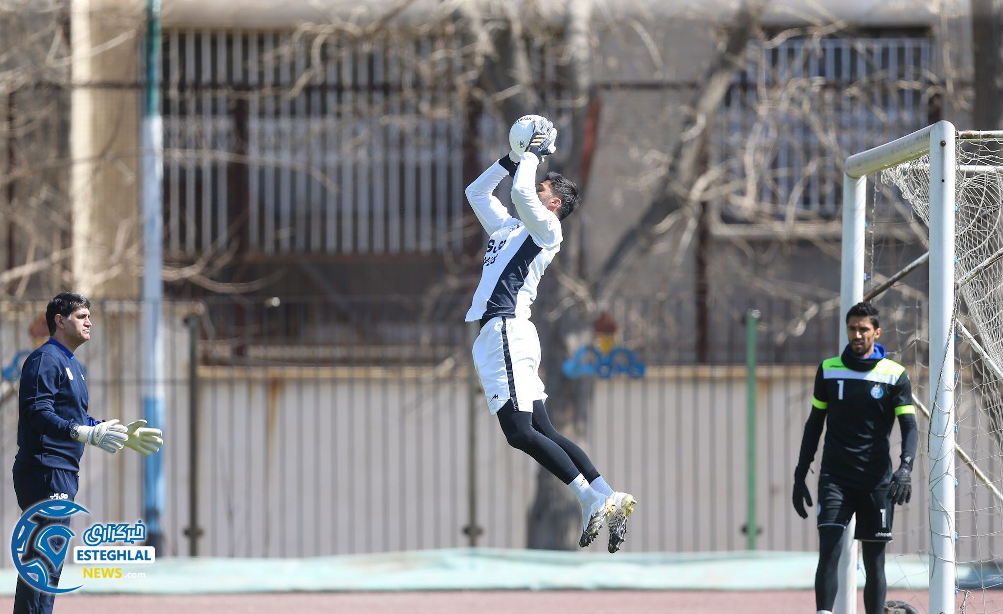 تمرین استقلال