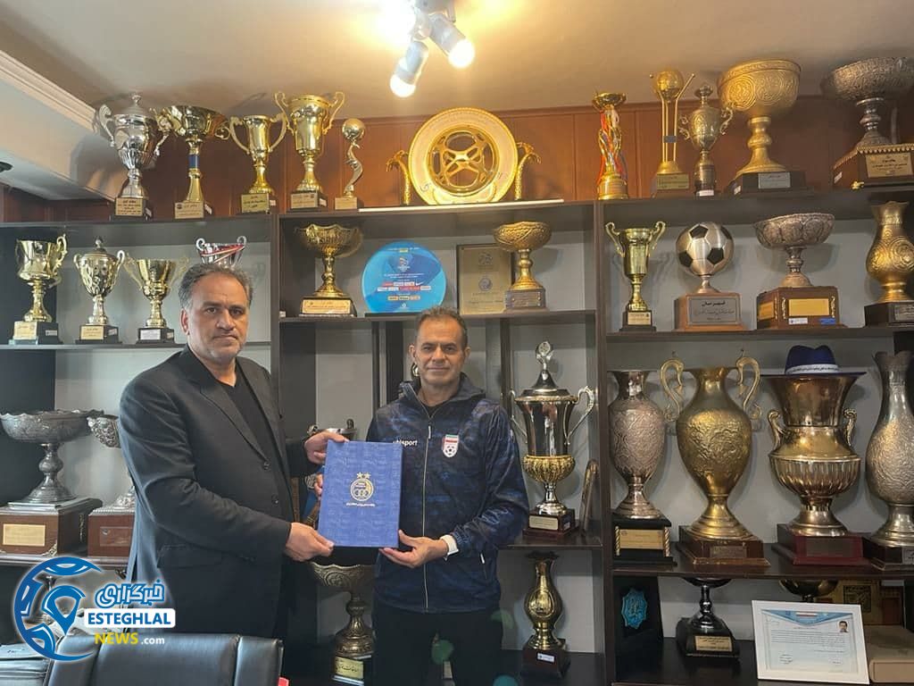 بهزاد نوشادی