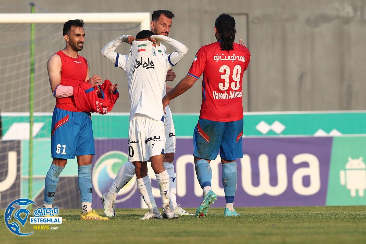 نساجی 1-1 استقلال