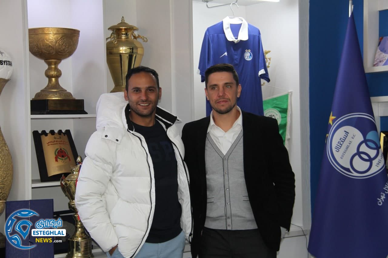 بازدید جانواریو از آکادمی استقلال