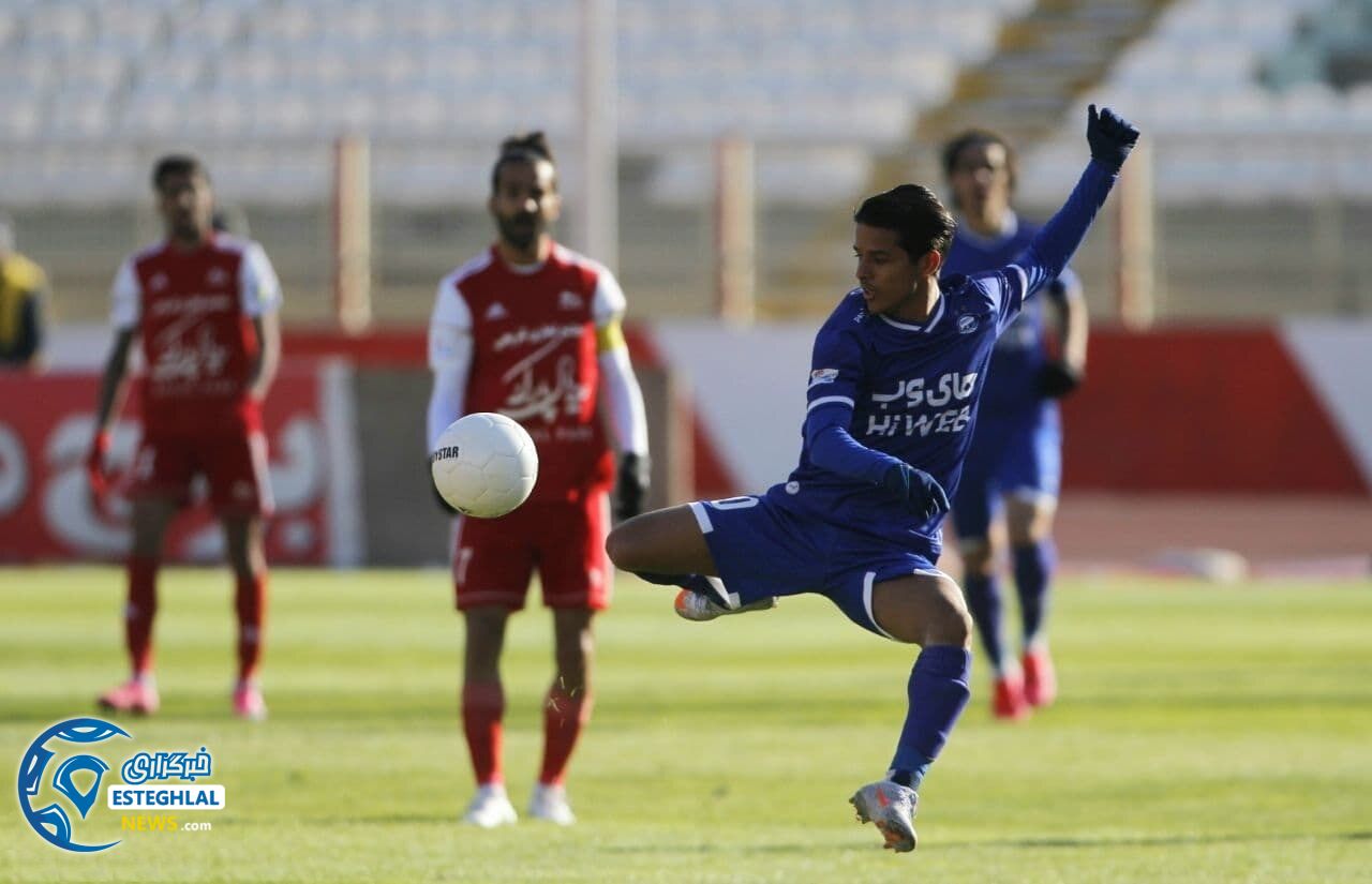 تراکتور 1-3 استقلال