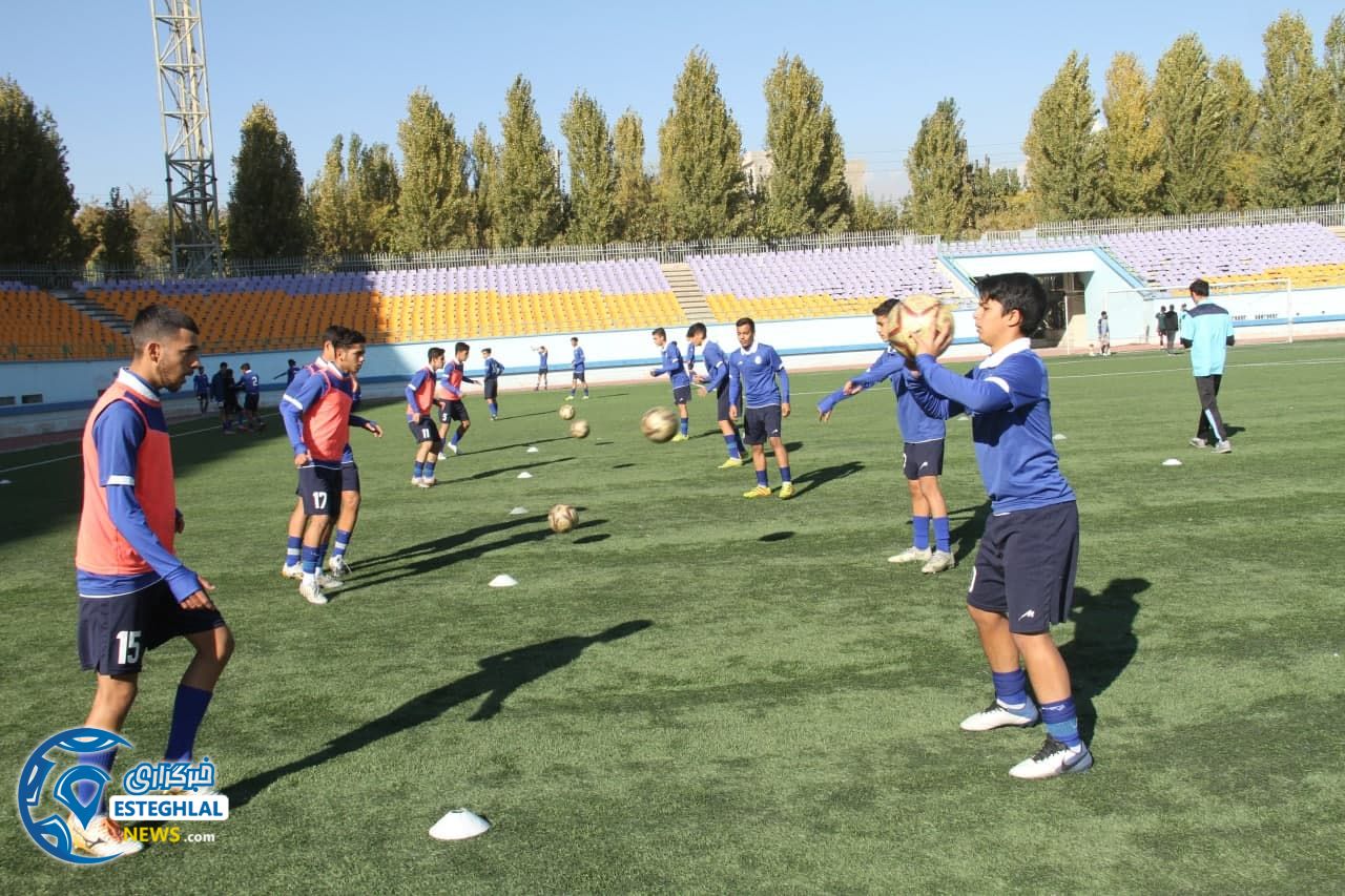 تیم نونهالان استقلال