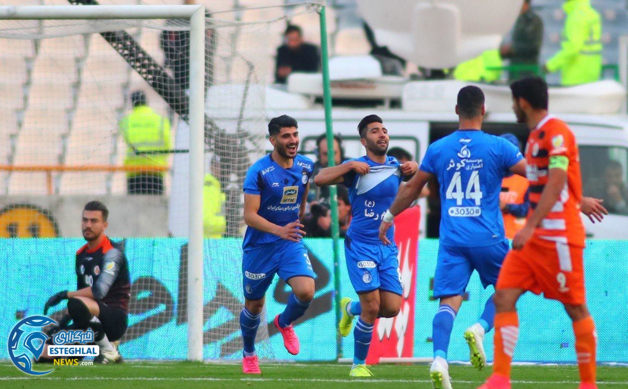 دیدار استقلال و سایپا