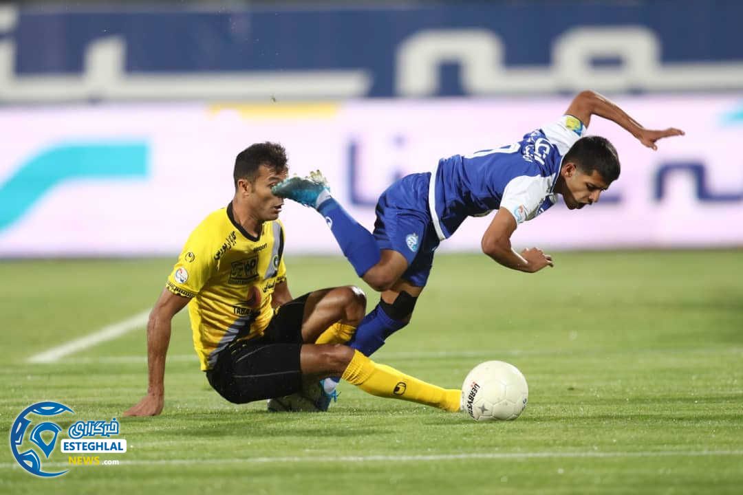 دیدار استقلال و سپاهان