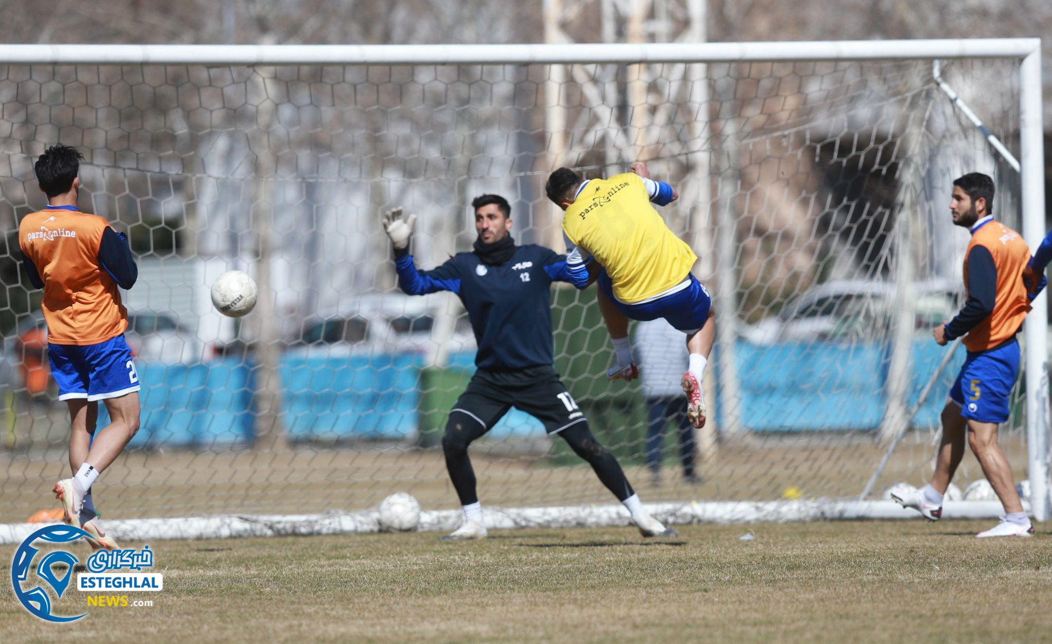 تمرین استقلال