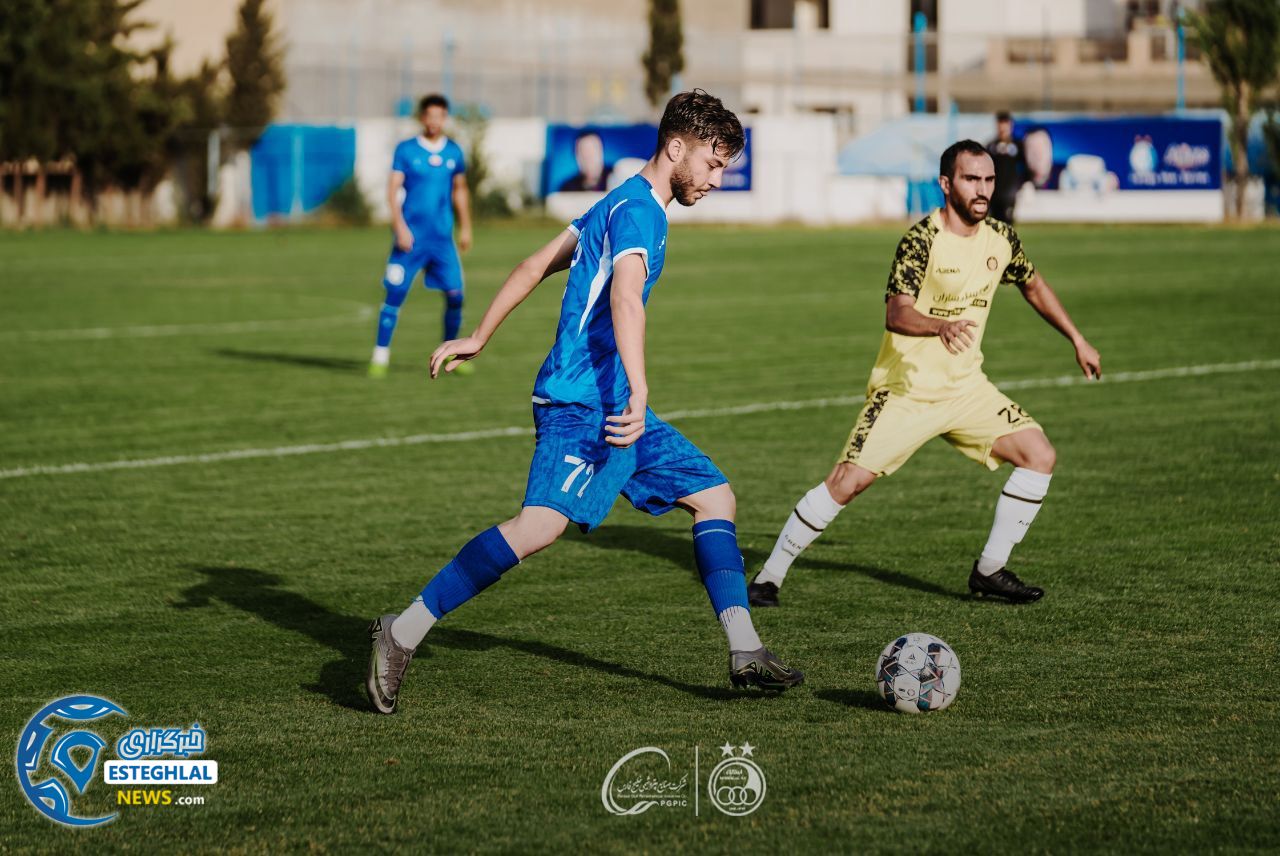 دیدار دوستانه استقلال و آرمان