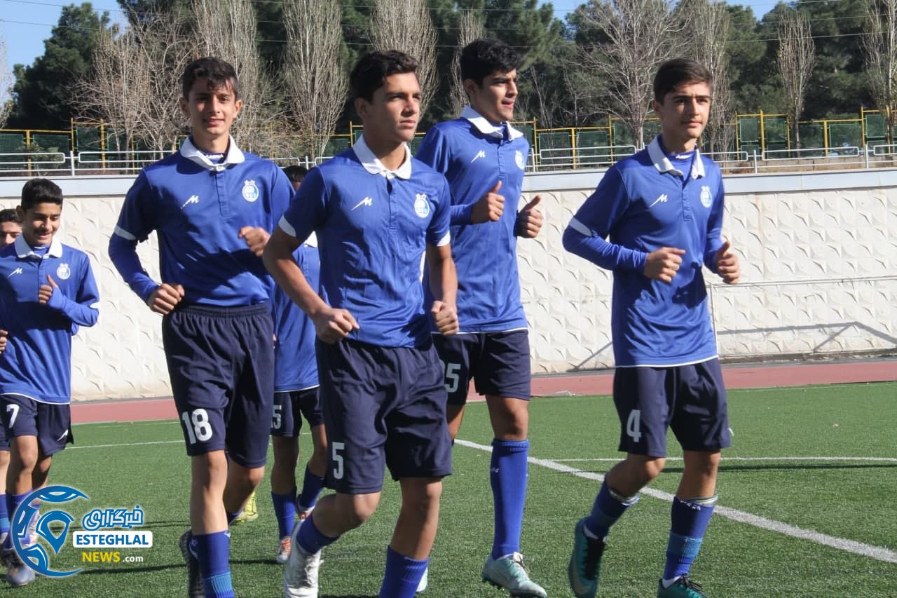 تیم نونهالان استقلال