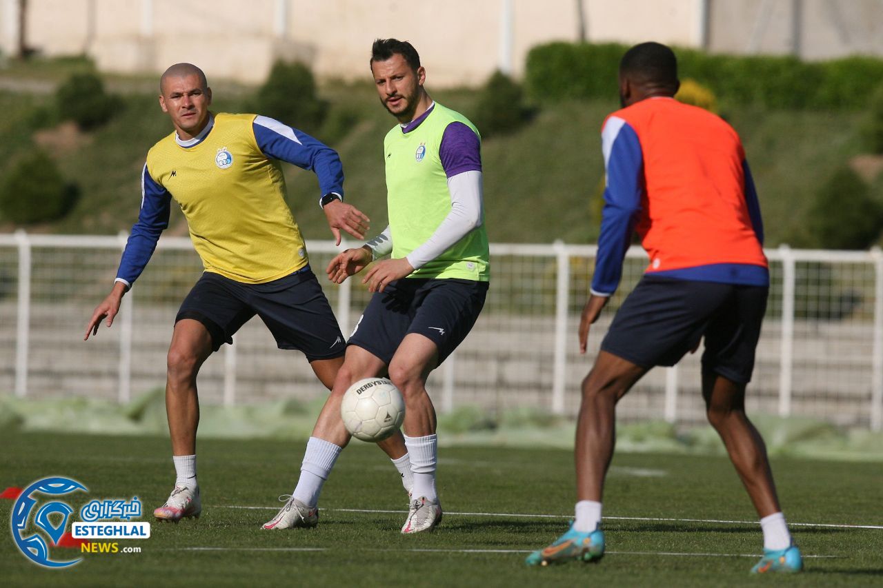 تمرین استقلال